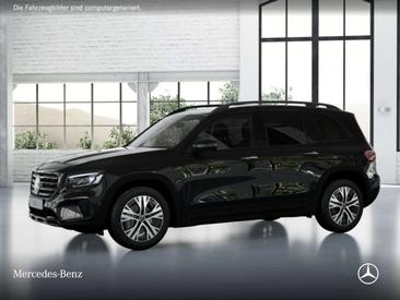 Mercedes GLB 200 Night Edition — photo 2