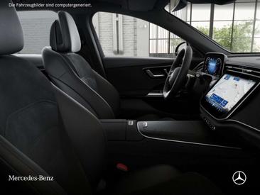 Mercedes Classe E 220 Night Edition — photo 10