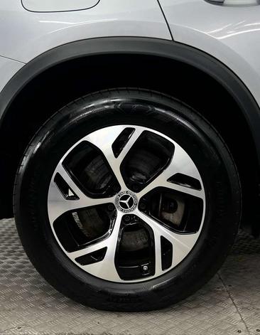 Mercedes GLC 300 Avantgarde Advanced — photo 12