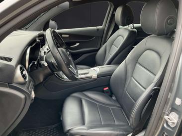 Mercedes GLC 300 — photo 8