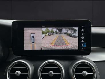 Mercedes GLC 300 — photo 11