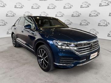 Volkswagen Touareg TDI Elegance — photo 3