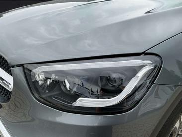 Mercedes GLC 300 — photo 18