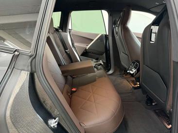 BMW IX Sport XDrive40 — photo 17