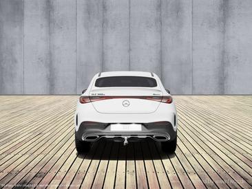 Mercedes GLC 300 AMG Line — photo 8