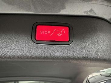 Mercedes Classe C 300 AMG Line — photo 9