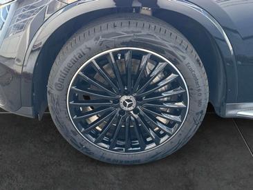 Mercedes GLC Coupé 300 Night Edition — photo 10