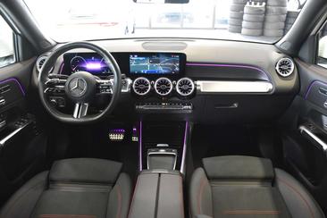 Mercedes GLB 220 AMG LINE — photo 10