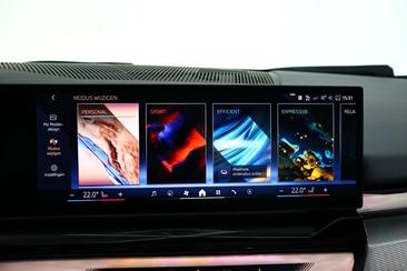 BMW I5 M Sport EDrive40 — photo 30