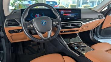 BMW I4 EDrive40 — photo 7