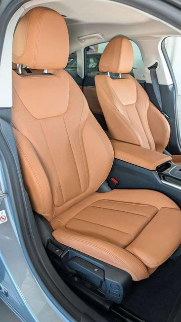 BMW I4 EDrive40 — photo 8