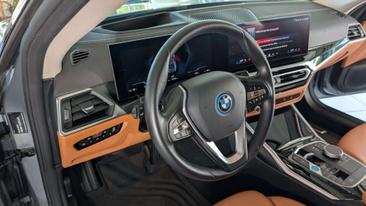 BMW I4 EDrive40 — photo 10