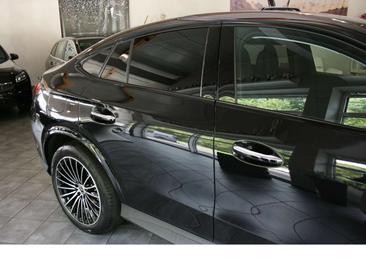 Mercedes GLC 220 Night Edition — photo 2