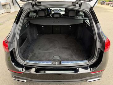 Mercedes Classe C 200 Night Edition — photo 24