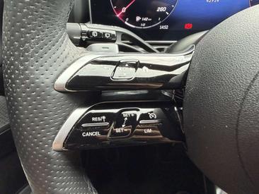 Mercedes Classe C 200 Night Edition — photo 28