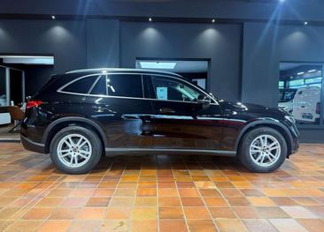 Mercedes GLC 200 — photo 8