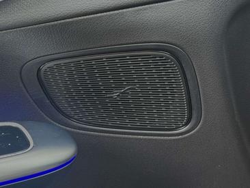 Mercedes GLC 200 — photo 12