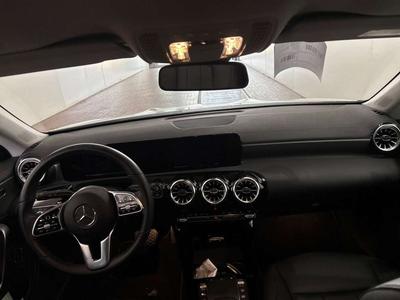 Mercedes CLA 200
