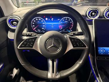Mercedes GLC 200 — photo 19