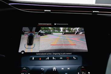 Mercedes EQE 350 AMG Line — photo 24