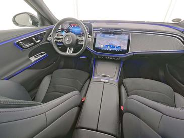 Mercedes Classe E Break 220 Night Edition — photo 4