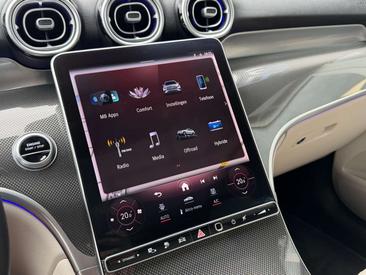 Mercedes GLC 300 Luxury Line — photo 34