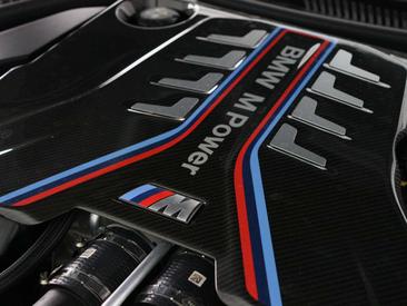 BMW M8 Cabriolet — photo 11