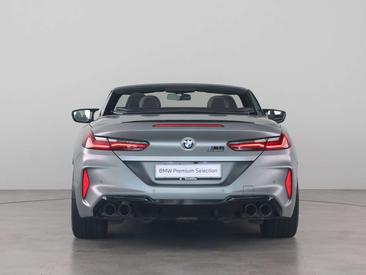 BMW M8 Cabriolet — photo 20