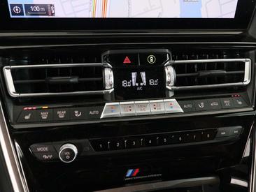 BMW M8 Cabriolet — photo 21