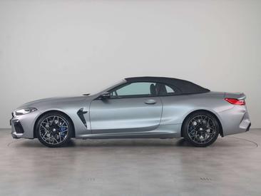 BMW M8 Cabriolet — photo 25