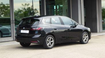 BMW Série 2 Active Tourer 218d — photo 3