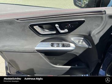 Mercedes EQE 350 Night Edition — photo 10