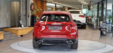 Mercedes GLC 300 AMG Line — photo 8