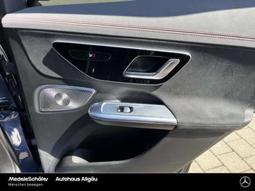 Mercedes EQE 350 Night Edition — photo 16