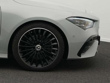Mercedes CLA 200 AMG Line — photo 8