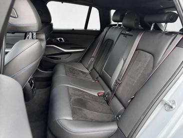 BMW Série 3 Touring 330e — photo 9