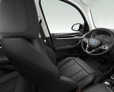 BMW X3 XDrive30e — photo 11