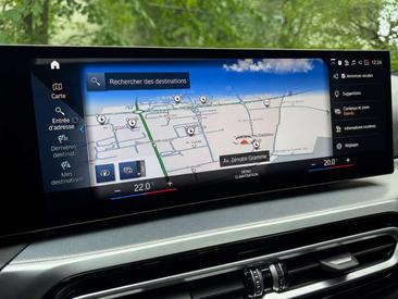 BMW Série 3 Touring 330e — photo 13