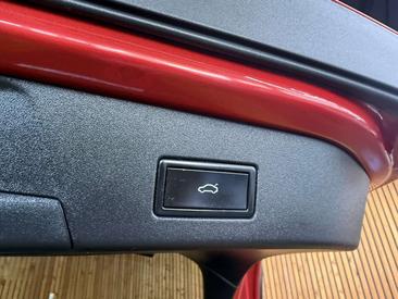 Volkswagen ID.5 Pro — photo 9