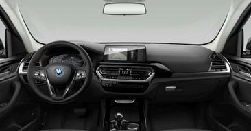 BMW X3 XDrive30e — photo 16