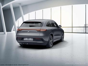 Mercedes EQC 400 — photo 10