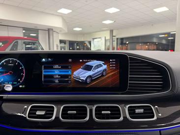 Mercedes GLE — photo 13