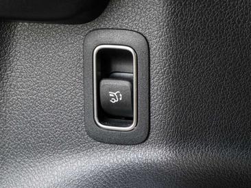 Mercedes GLA 220 — photo 17