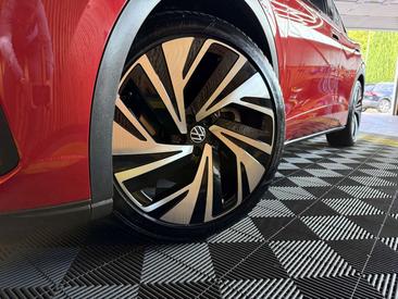 Volkswagen ID.5 Pro — photo 15