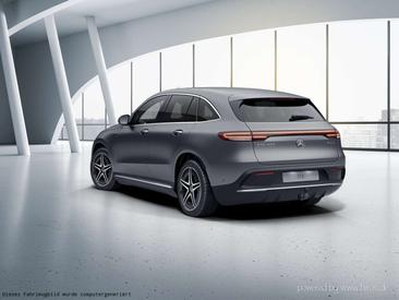 Mercedes EQC 400 — photo 13