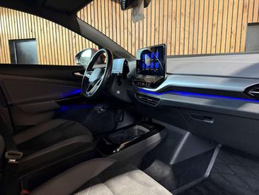 Volkswagen ID.5 Pro — photo 16