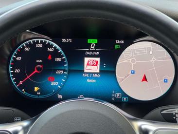 Mercedes GLC 200 Premium — photo 11