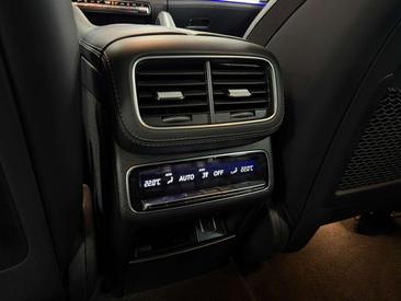 Mercedes GLE — photo 19