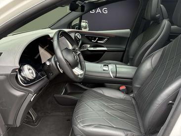 Mercedes EQE 350 — photo 11