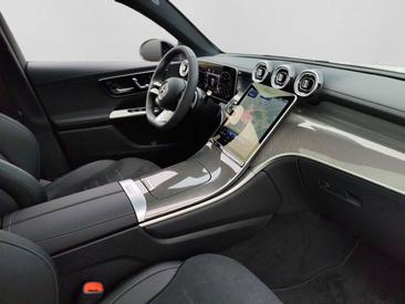 Mercedes GLC 220 Night Edition — photo 15